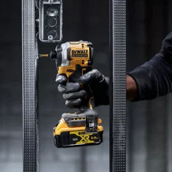 DeWALT DCF850N-XJ 18V slagbore/skruemaskine solo* Bore- Og Skruemaskiner