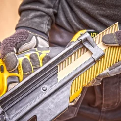 DeWALT DCN930N-XJ 18V XR 33GA 90mm sømpistol solo* Sømpistoler