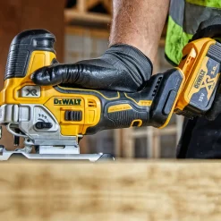 DeWALT DCS335N18V XR stiksav solo* Stiksave