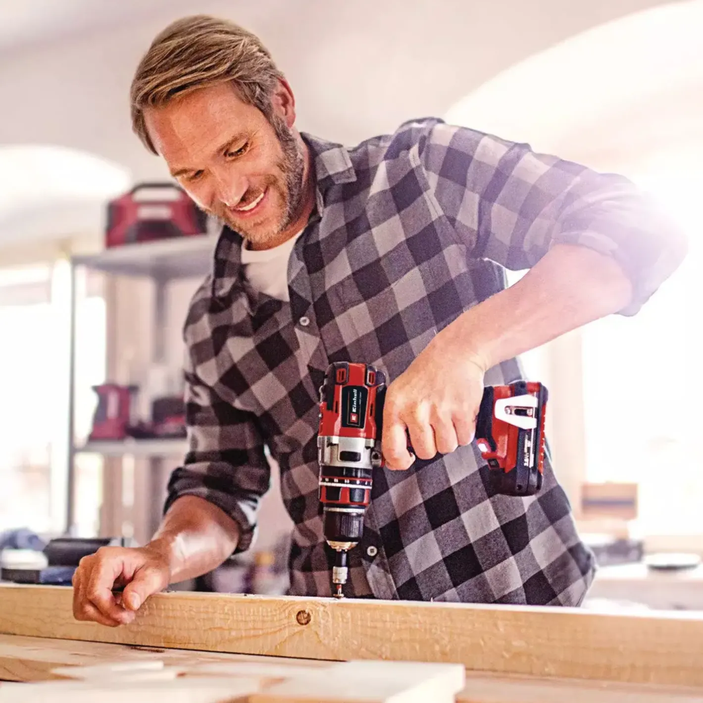 Einhell TE-CD 18 Li slagboremaskine 60 Nm 2×18V/2,0Ah batteri og lader* Bore- Og Skruemaskiner