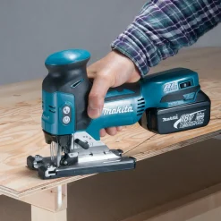 Makita DJV181Z 18V LXT  stiksav solo* Stiksave
