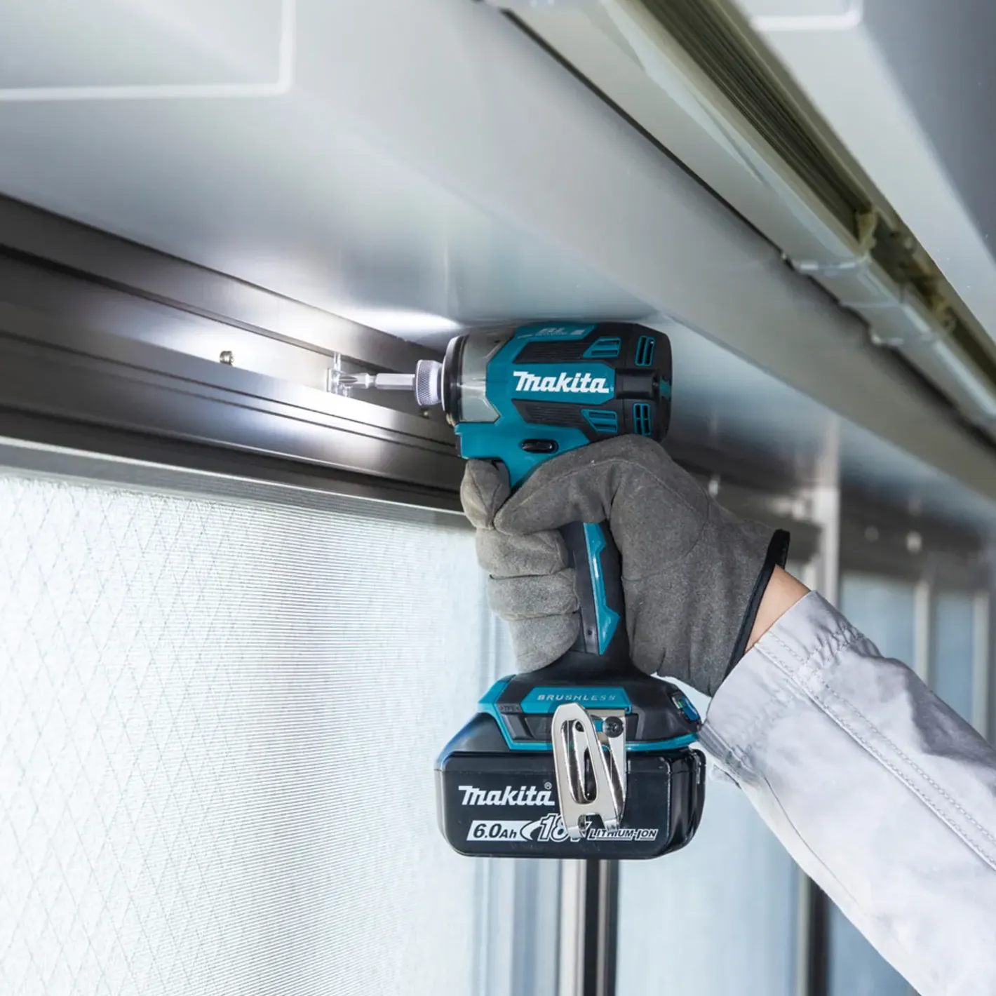 Makita DTD173Z slagskruetrækker 1/4" - 18V LXT® solo* Slagnøgler