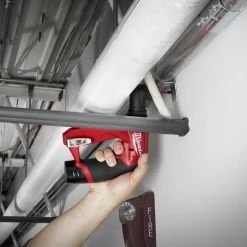 Milwaukee M12 bore-/skruemaskine med udskiftbare hoveder inkl. 2x 2,0Ah batteri og lader* Bore- Og Skruemaskiner