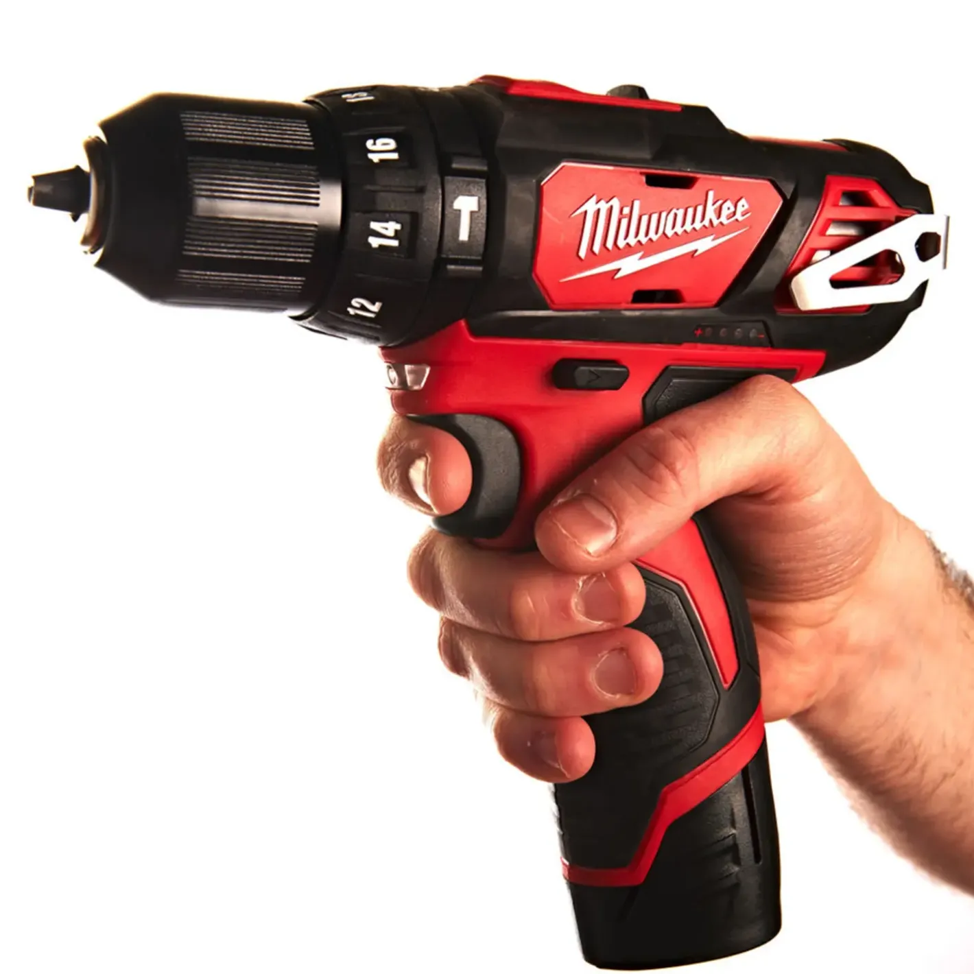 Milwaukee M12 BPD 12V slagboremaskine 2x2.0 Ah batterier og lader i kuffert* Bore- Og Skruemaskiner