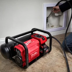 Milwaukee M18™ FAC-0 kompressor* Kompressorer