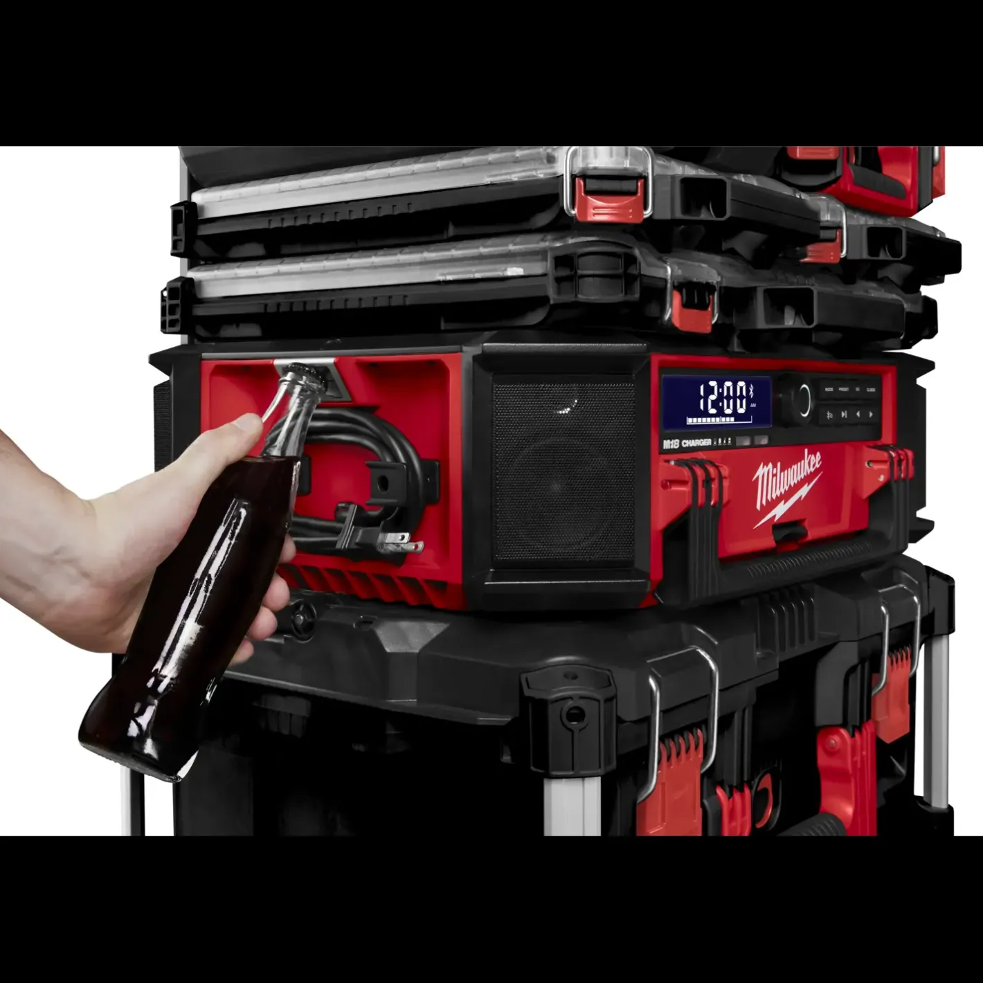Milwaukee M18 PRCDAB+-0 Packout radio og lader* Arbejdsradioer