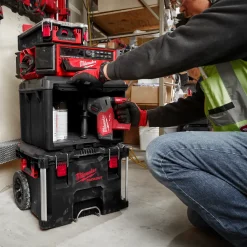 Milwaukee Packout™ jalousiskab* Arbejdsborde Og Reoler