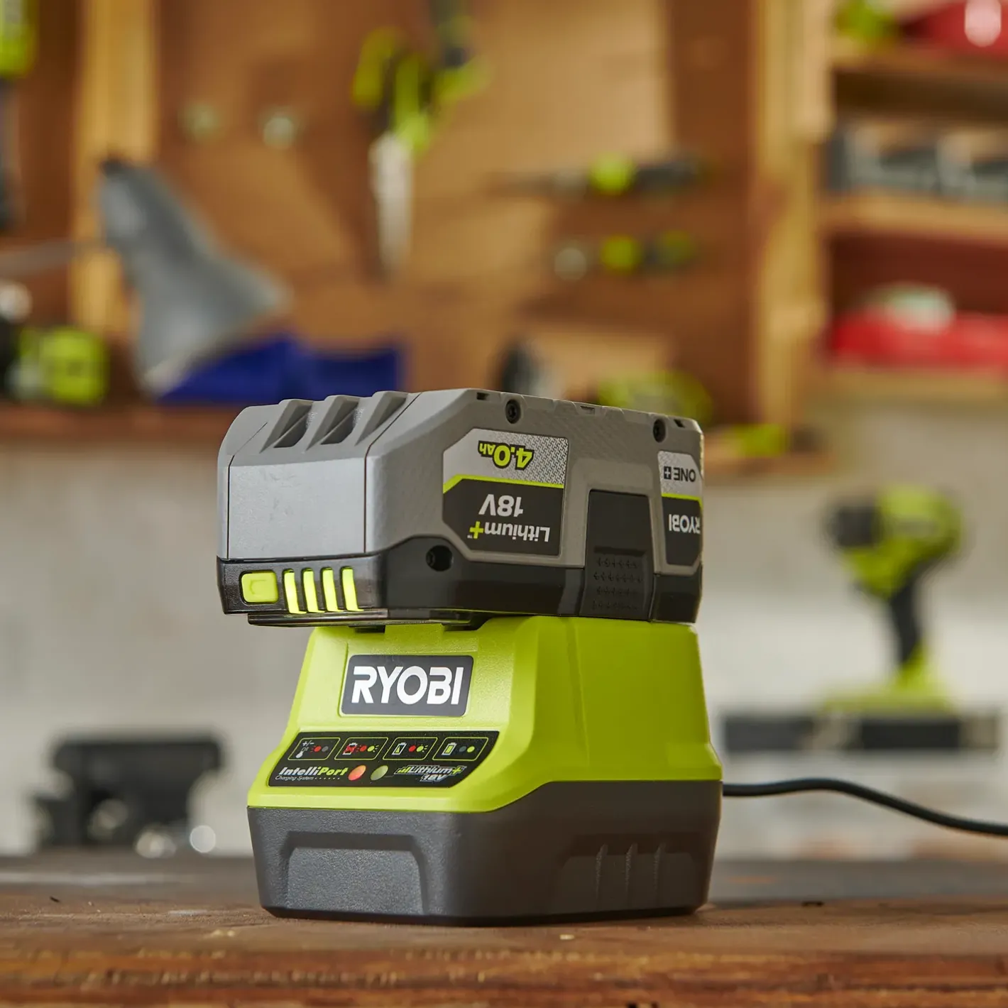 Ryobi RC18120-140X 18V batterisæt 1x4.0 Ah med lader* Batterier Og Opladere