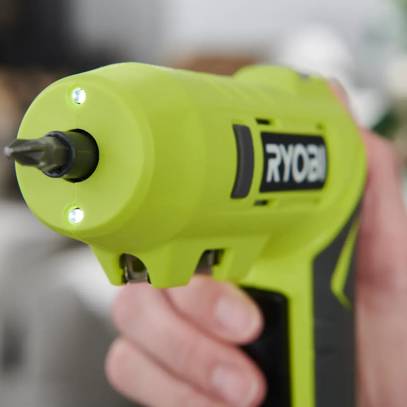 Ryobi RSDP4-120G 4V knækskruetrækkersæt* Bore- Og Skruemaskiner