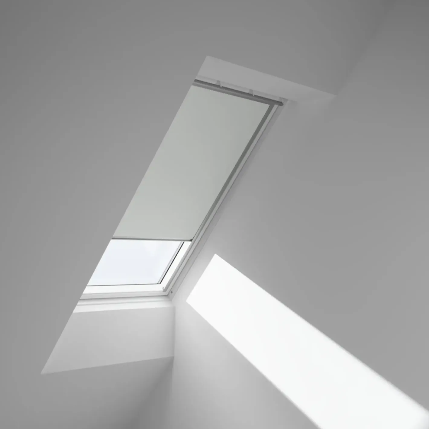 Velux mørklægning manuel DKL FK06 hvid, 66 x 118 cm* Gardiner|Tilbehør Til Kontor Og Værksted