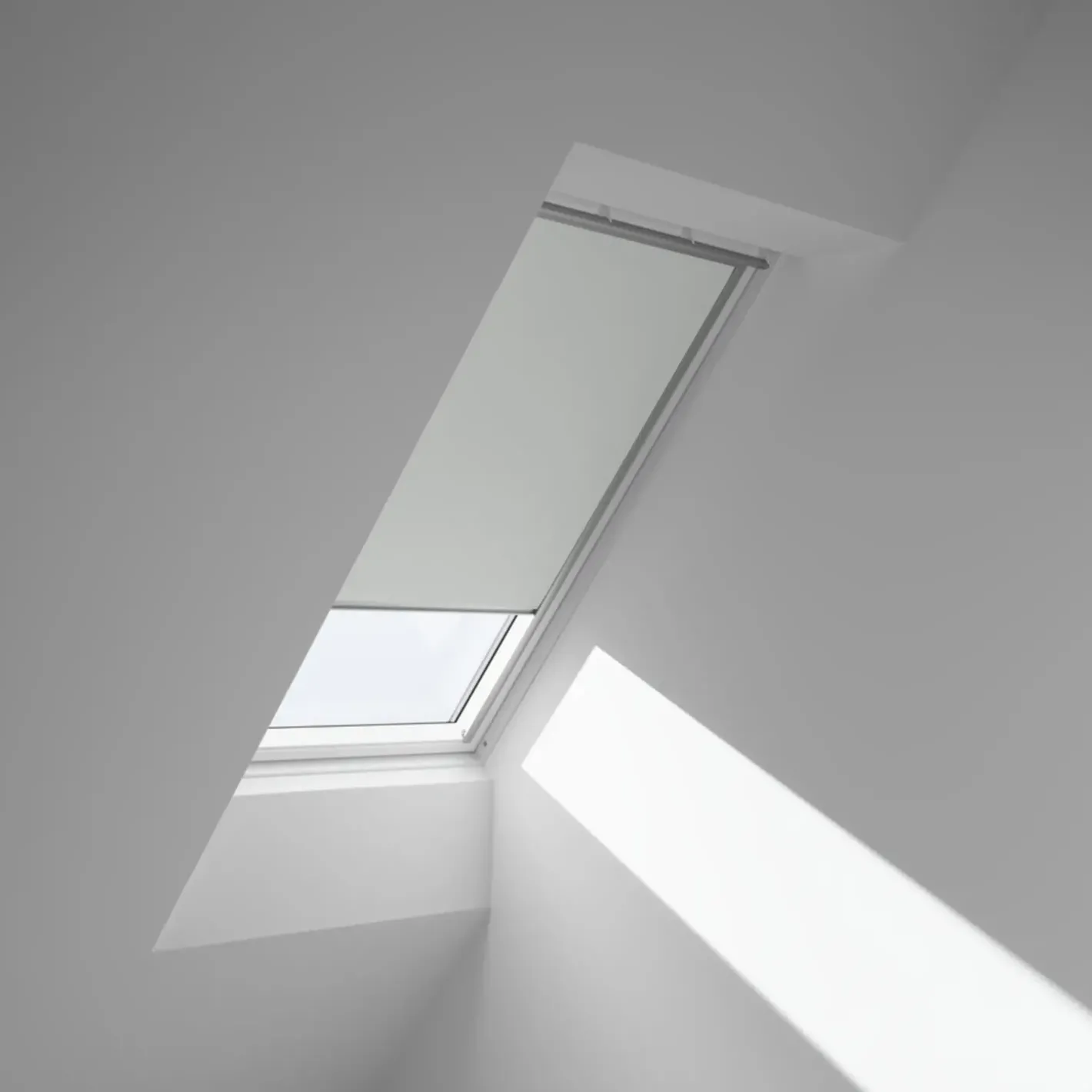 Velux mørklægning manuel DKL MK08 mørkegrå, 78 x 140 cm* Gardiner|Tilbehør Til Kontor Og Værksted